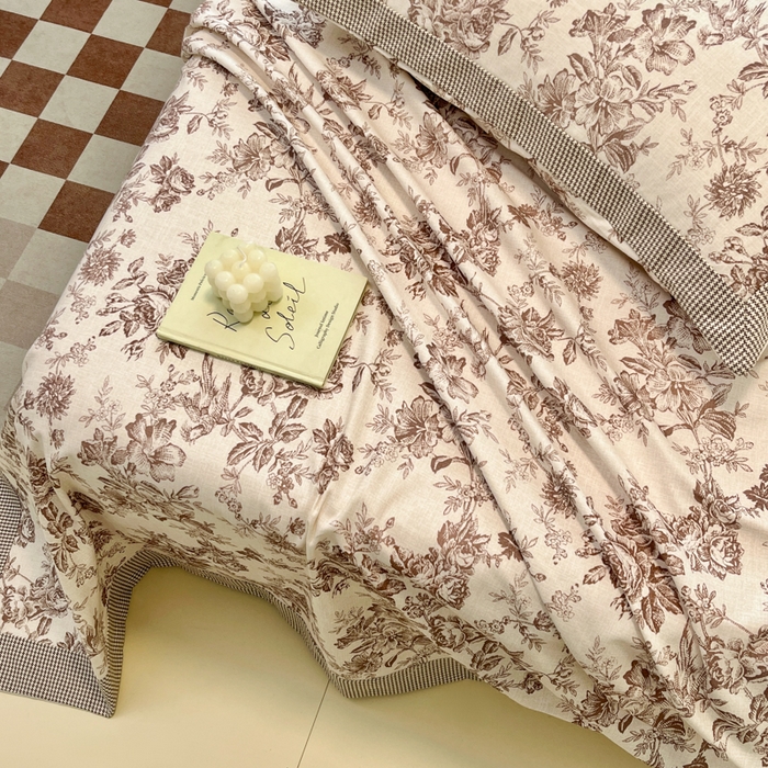 91家纺网 家纺一手货源 找家纺 宜代光年 2025新款全棉老粗布数码印花拼角工艺床单床笠 床单-花汀