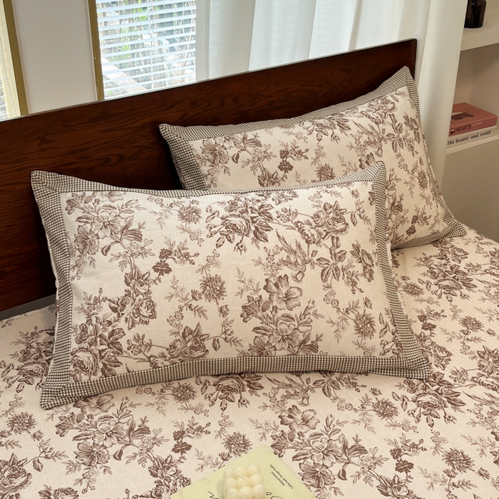 91家纺网 家纺一手货源 找家纺 宜代光年 2025新款全棉老粗布数码印花拼角工艺床单床笠 床单-花汀