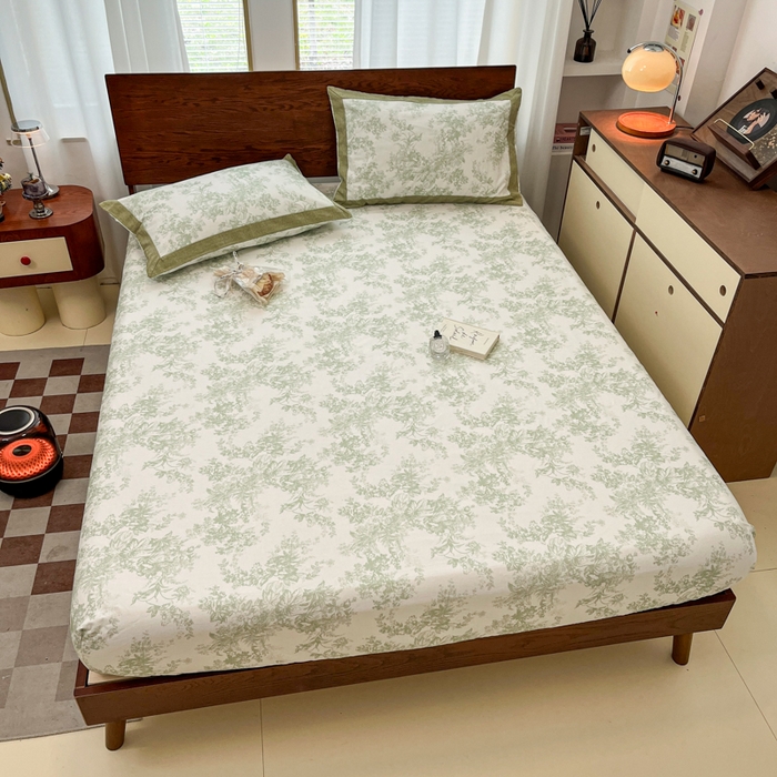 91家纺网 家纺一手货源 找家纺 宜代光年 2025新款全棉老粗布数码印花拼角工艺床单床笠 床笠-绿蔓