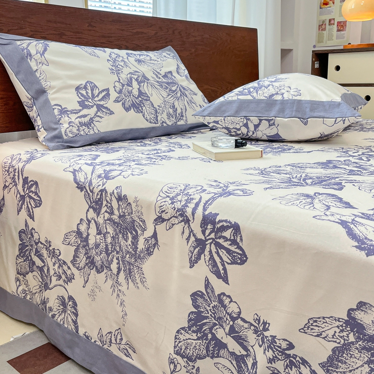 91家纺网 家纺一手货源 找家纺 宜代光年 2025新款全棉老粗布数码印花拼角工艺床单床笠 床单-似锦