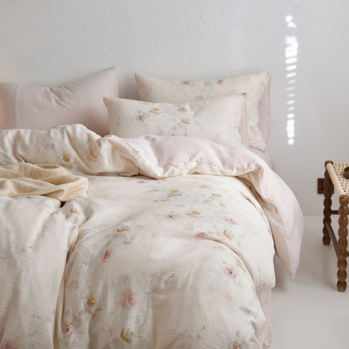 91家纺网 家纺一手货源 找家纺 宜代光年 2025新款全棉纯棉享云纱数码印花四件套 玉琼枝-米黄