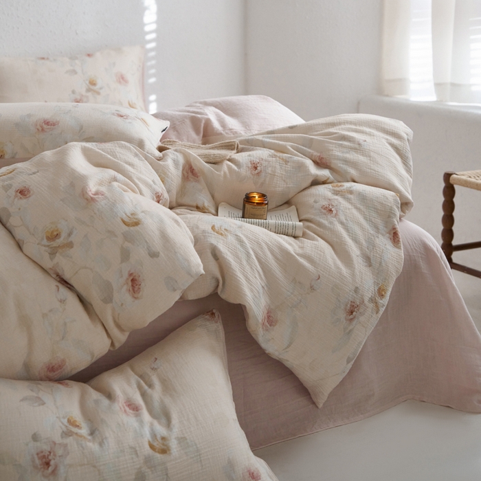 91家纺网 家纺一手货源 找家纺 宜代光年 2025新款全棉纯棉享云纱数码印花四件套 玉琼枝-米黄