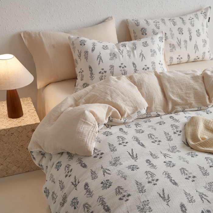 91家纺网 家纺一手货源 找家纺 宜代光年 2025新款全棉纯棉享云纱数码印花四件套 春山集