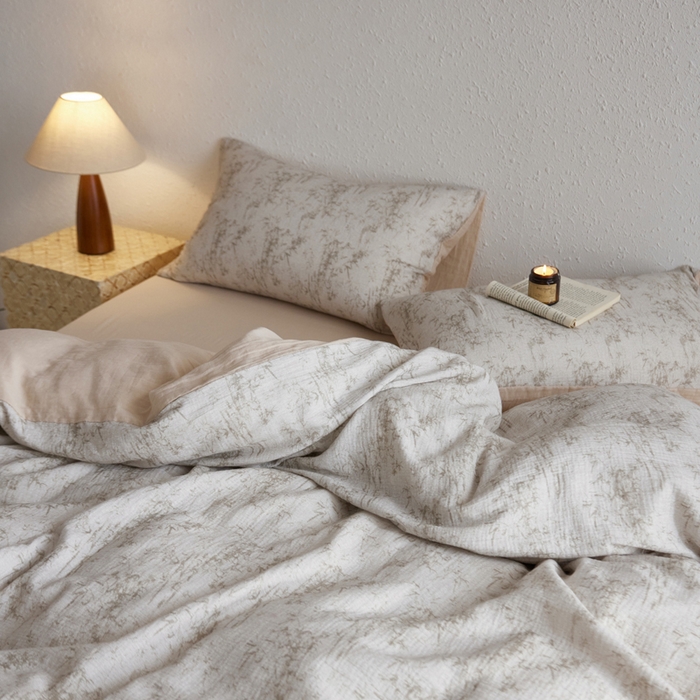 91家纺网 家纺一手货源 找家纺 宜代光年 2025新款全棉纯棉享云纱数码印花四件套 竹影