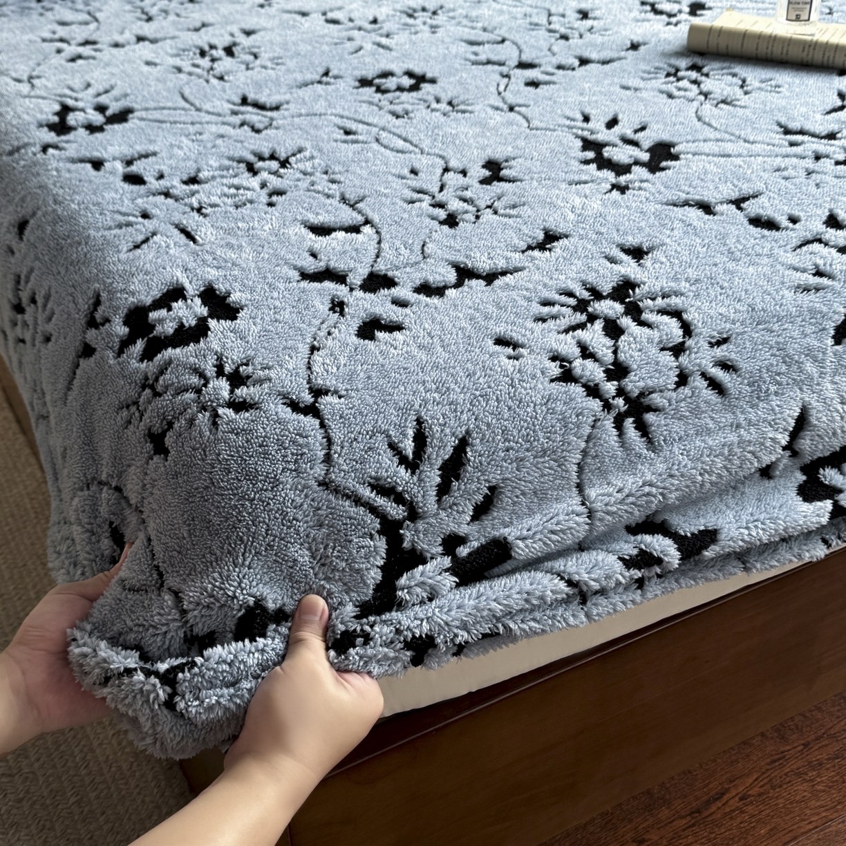 91家纺网 家纺一手货源 找家纺 新印象 2025新款阳离子绒保暖床笠 阳离子绒-缇娜