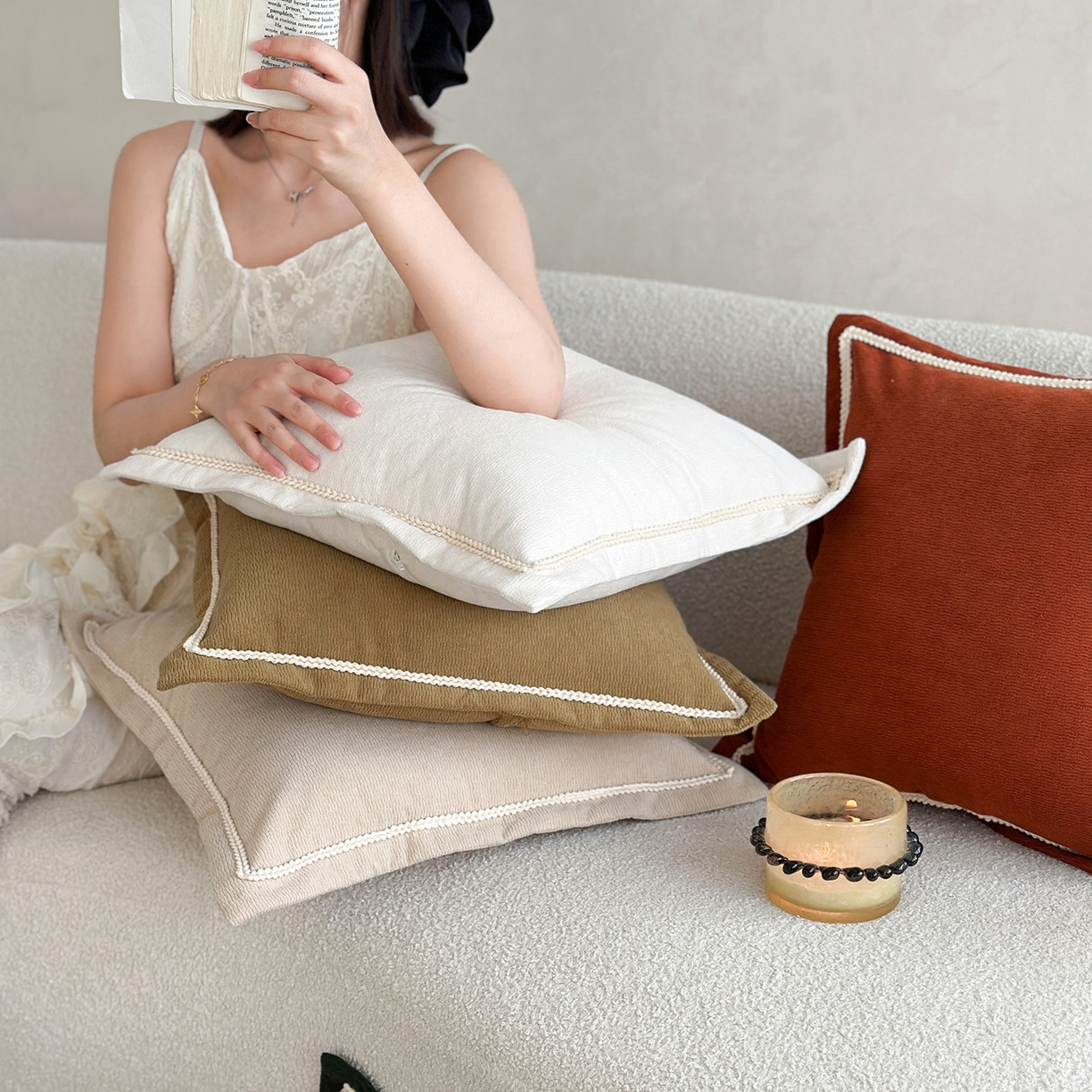 91家纺网 家纺一手货源 找家纺 （总）美茉家居 2025新款微澜飞边方枕抱枕