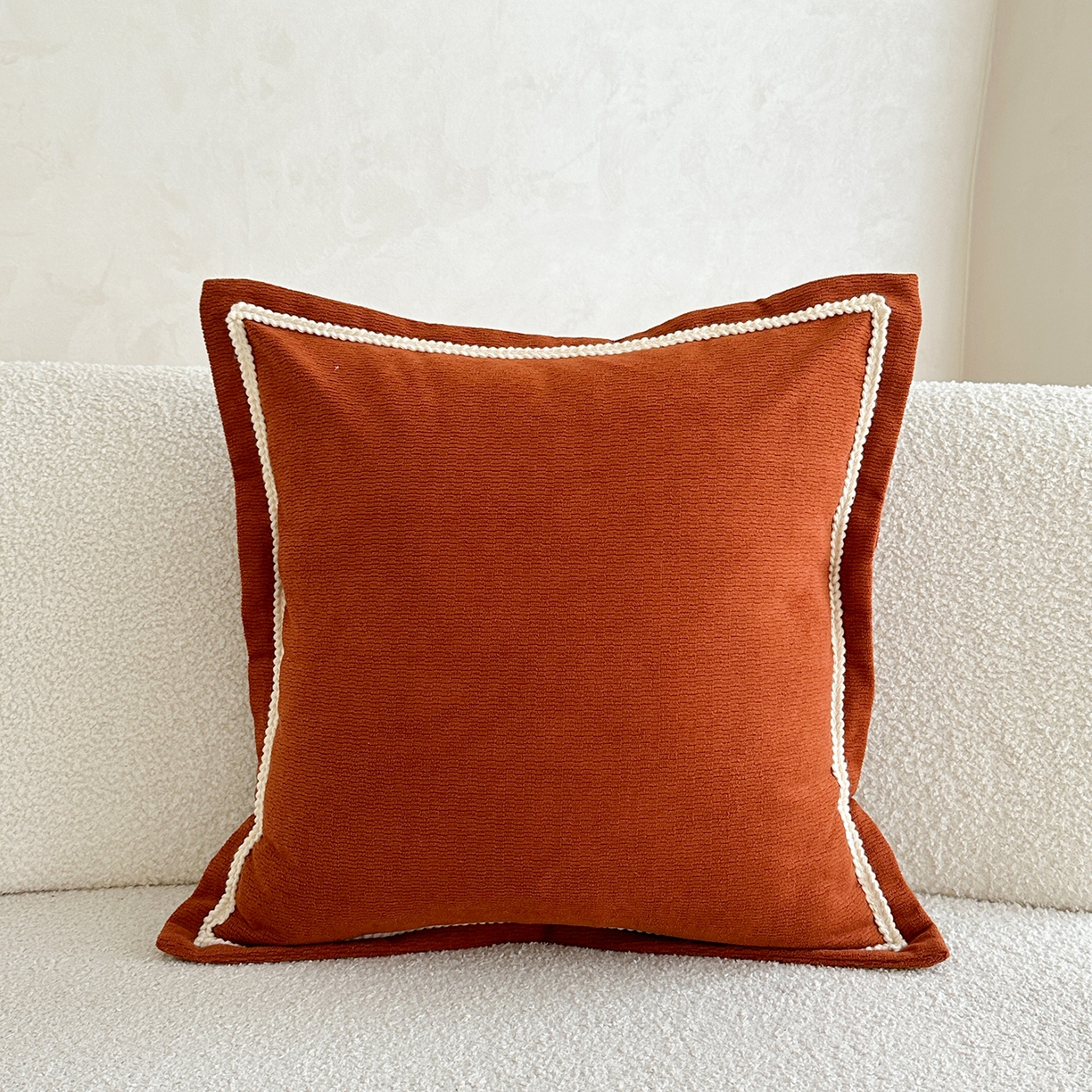 91家纺网 家纺一手货源 找家纺 （总）美茉家居 2025新款微澜飞边方枕抱枕