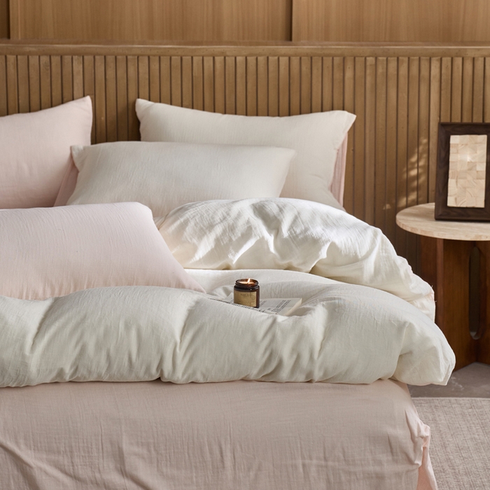 91家纺网 家纺一手货源 找家纺 宜代光年 2025新款全棉纯棉享云棉纯色暗合系列四件套 云享棉-媚粉