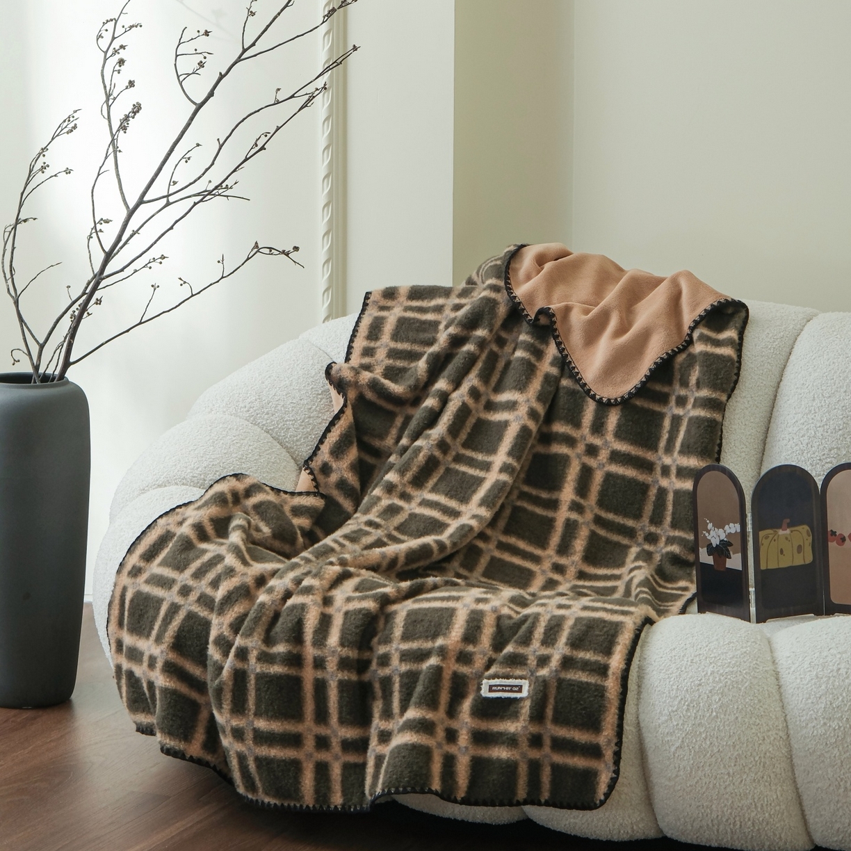 91家纺网 家纺一手货源 找家纺 庭笙 2025新款羊呢绒牛奶绒贝壳针毛毯 空间绿