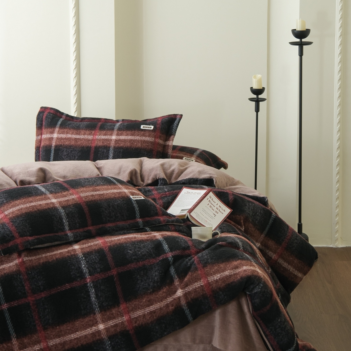 91家纺网 家纺一手货源 找家纺 庭笙 2025新款保暖加厚羊呢绒牛奶绒四件套 品格棕