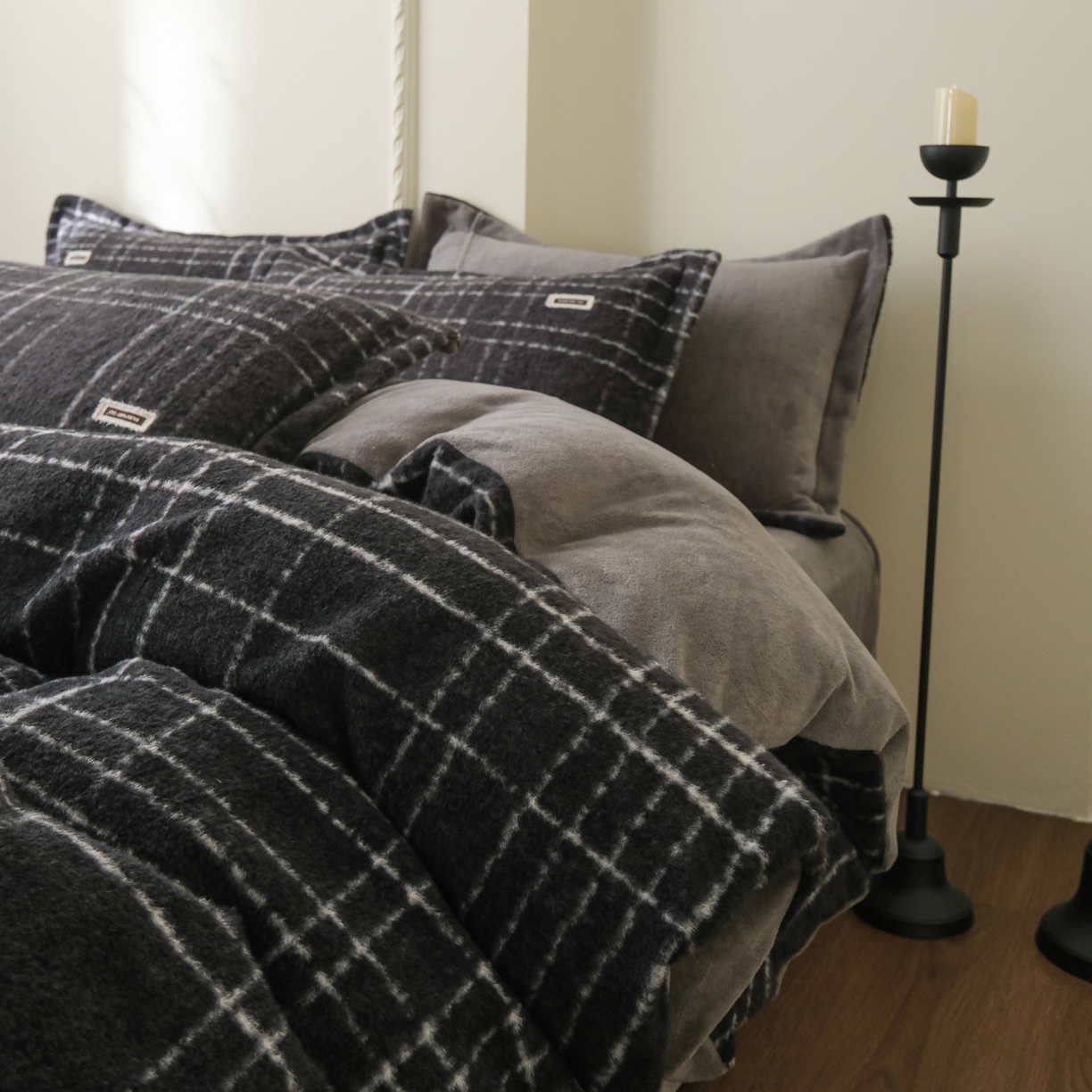 91家纺网 家纺一手货源 找家纺 庭笙 2025新款保暖加厚羊呢绒牛奶绒四件套 印象灰