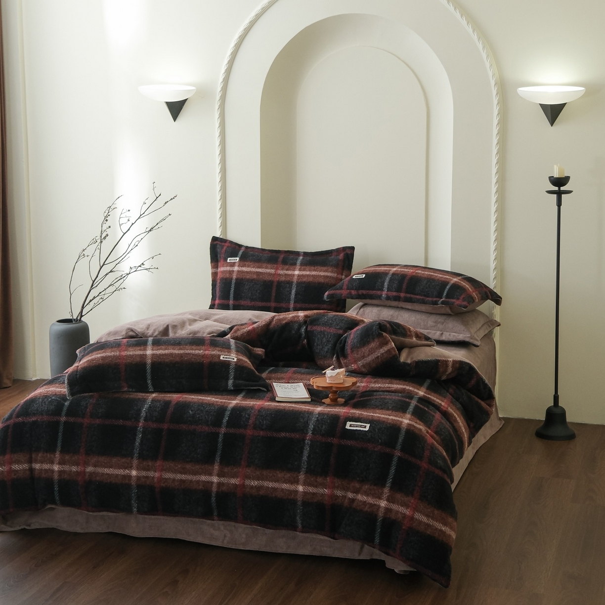 91家纺网 家纺一手货源 找家纺 庭笙 2025新款保暖加厚羊呢绒牛奶绒四件套 品格棕