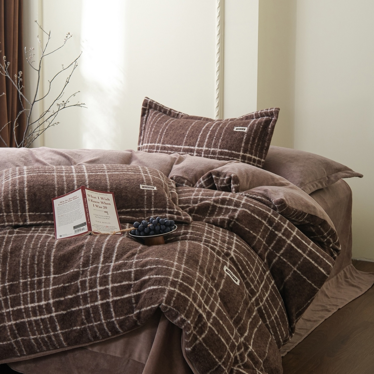 91家纺网 家纺一手货源 找家纺 庭笙 2025新款保暖加厚羊呢绒牛奶绒四件套 印象咖