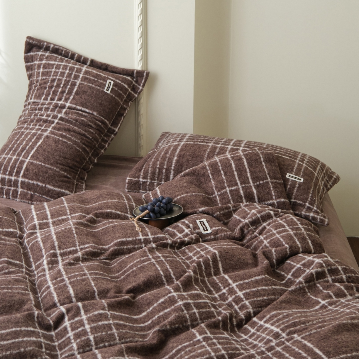 91家纺网 家纺一手货源 找家纺 庭笙 2025新款保暖加厚羊呢绒牛奶绒四件套 印象咖