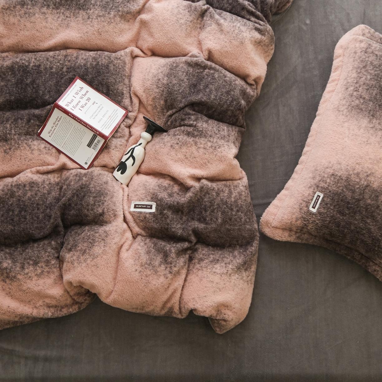 91家纺网 家纺一手货源 找家纺 庭笙 2025新款保暖加厚羊呢绒牛奶绒四件套 维奥灰