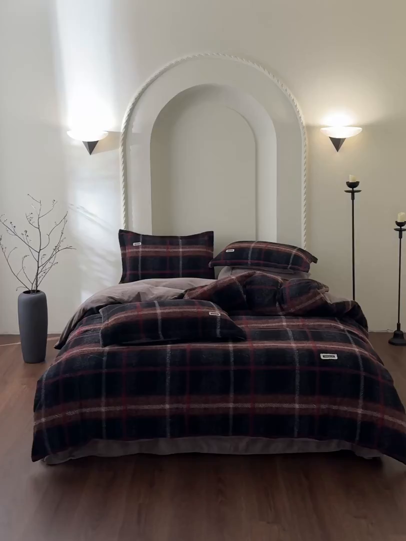 91家纺网 家纺一手货源 找家纺 庭笙 2025新款保暖加厚羊呢绒牛奶绒四件套 品格棕