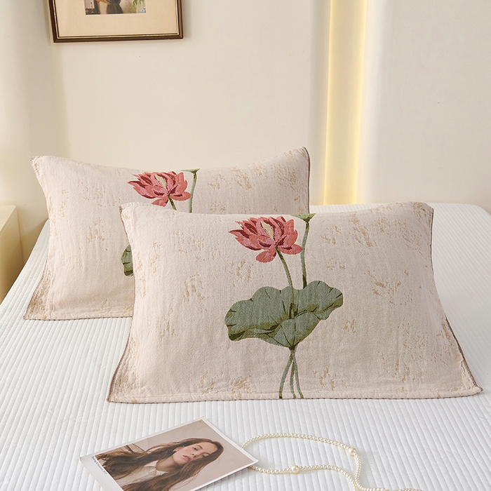 91家纺网 家纺一手货源 找家纺 棠薇家纺 2025新款纯棉纱布枕巾水洗全棉枕巾色织提花透气排汗预缩水 听荷