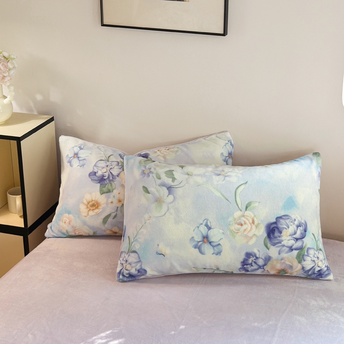 91家纺网 家纺一手货源 找家纺 王朝国际 2025新款高克重牛奶绒印花四件套 紫霞仙子