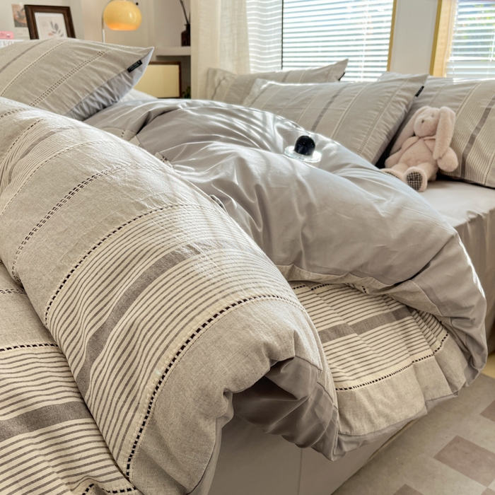 91家纺网 家纺一手货源 找家纺 宜代光年 2025新款全棉纯棉色织提花瑞拉系列四件套 瑞拉-灰