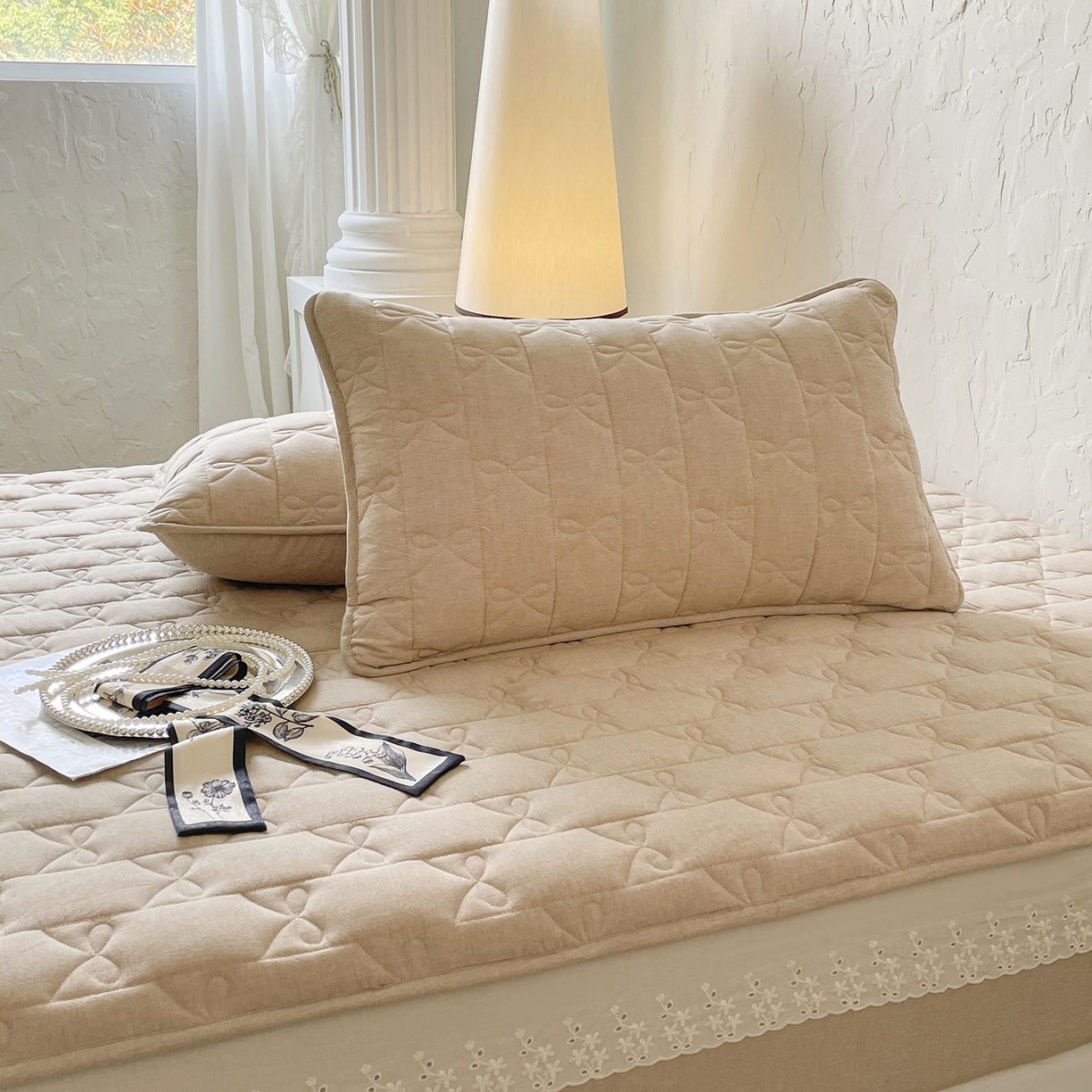 91家纺网 家纺一手货源 找家纺 豪选家纺 2025新款纯棉花边夹棉棉花床笠 花边床笠-典雅卡其