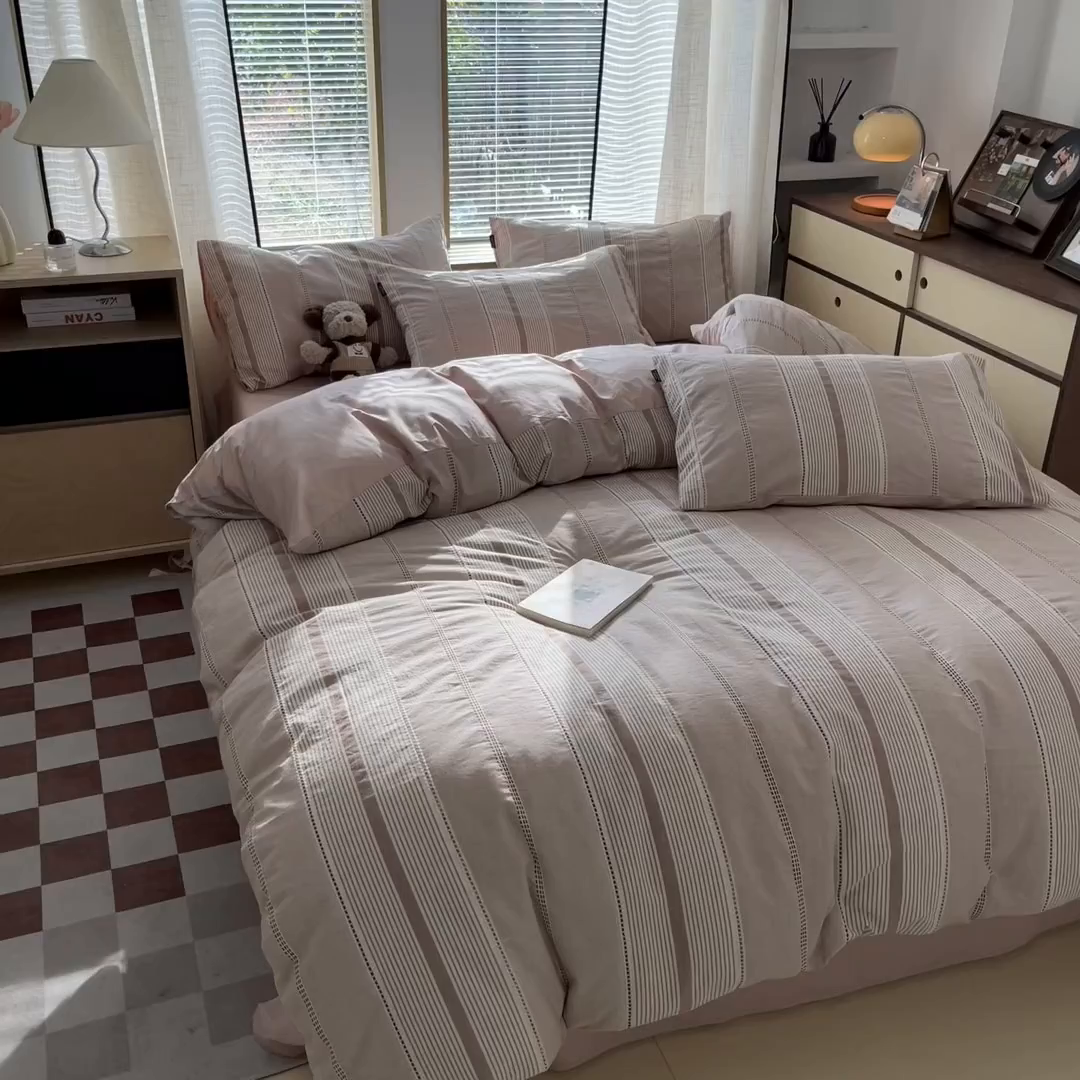 91家纺网 家纺一手货源 找家纺 宜代光年 2025新款全棉纯棉色织提花瑞拉系列四件套 瑞拉-豆沙