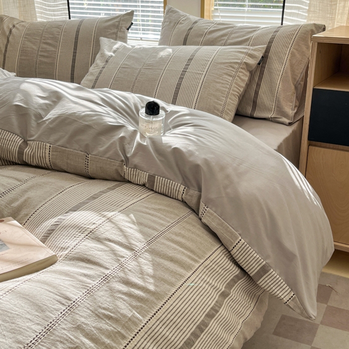 91家纺网 家纺一手货源 找家纺 宜代光年 2025新款全棉纯棉色织提花瑞拉系列四件套 瑞拉-灰