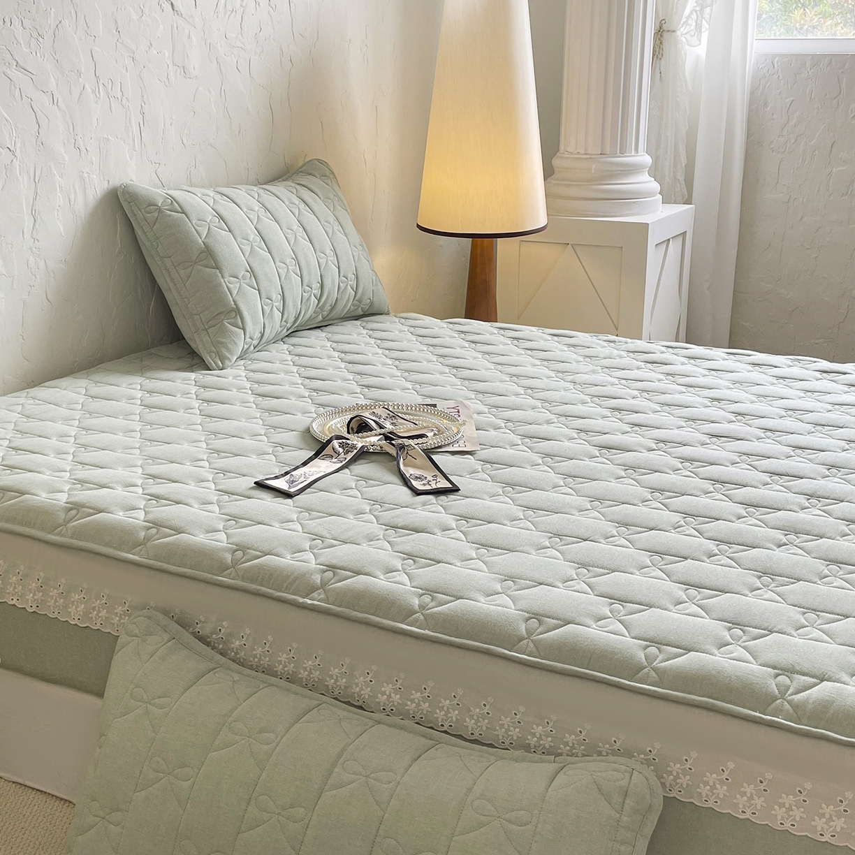 91家纺网 家纺一手货源 找家纺 豪选家纺 2025新款纯棉花边夹棉棉花床笠 花边床笠-翡翠绿萝