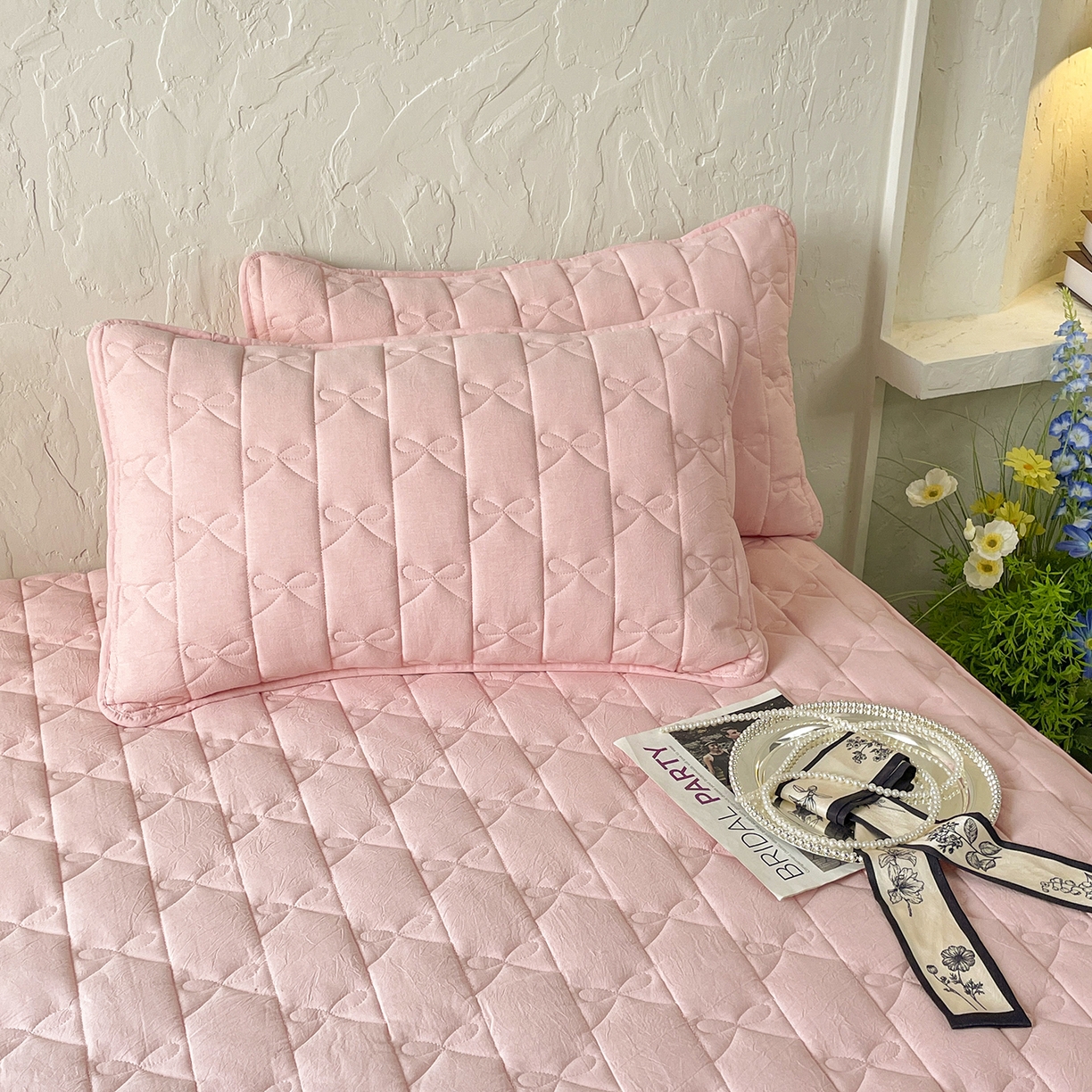 91家纺网 家纺一手货源 找家纺 豪选家纺 2025新款纯棉花边夹棉棉花床笠 花边床笠-粉黛墨香