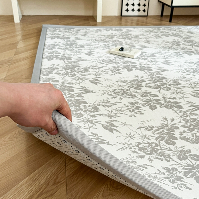 91家纺网 家纺一手货源 找家纺 宜代光年 2025新款冷凝丝提花凉席多功能地垫 凉感繁花床垫-灰