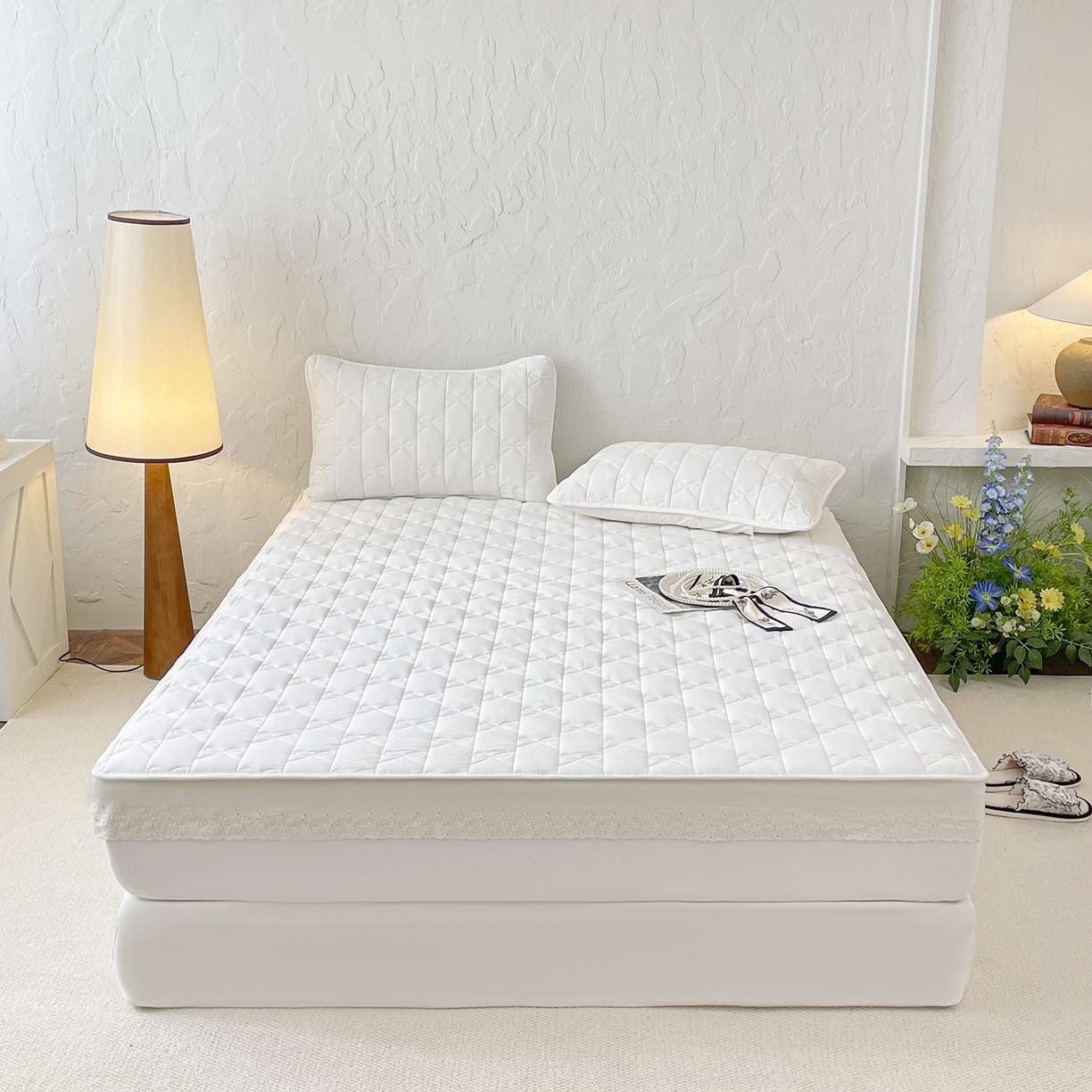 91家纺网 家纺一手货源 找家纺 豪选家纺 2025新款纯棉花边夹棉棉花床笠 花边床笠-格调纯白