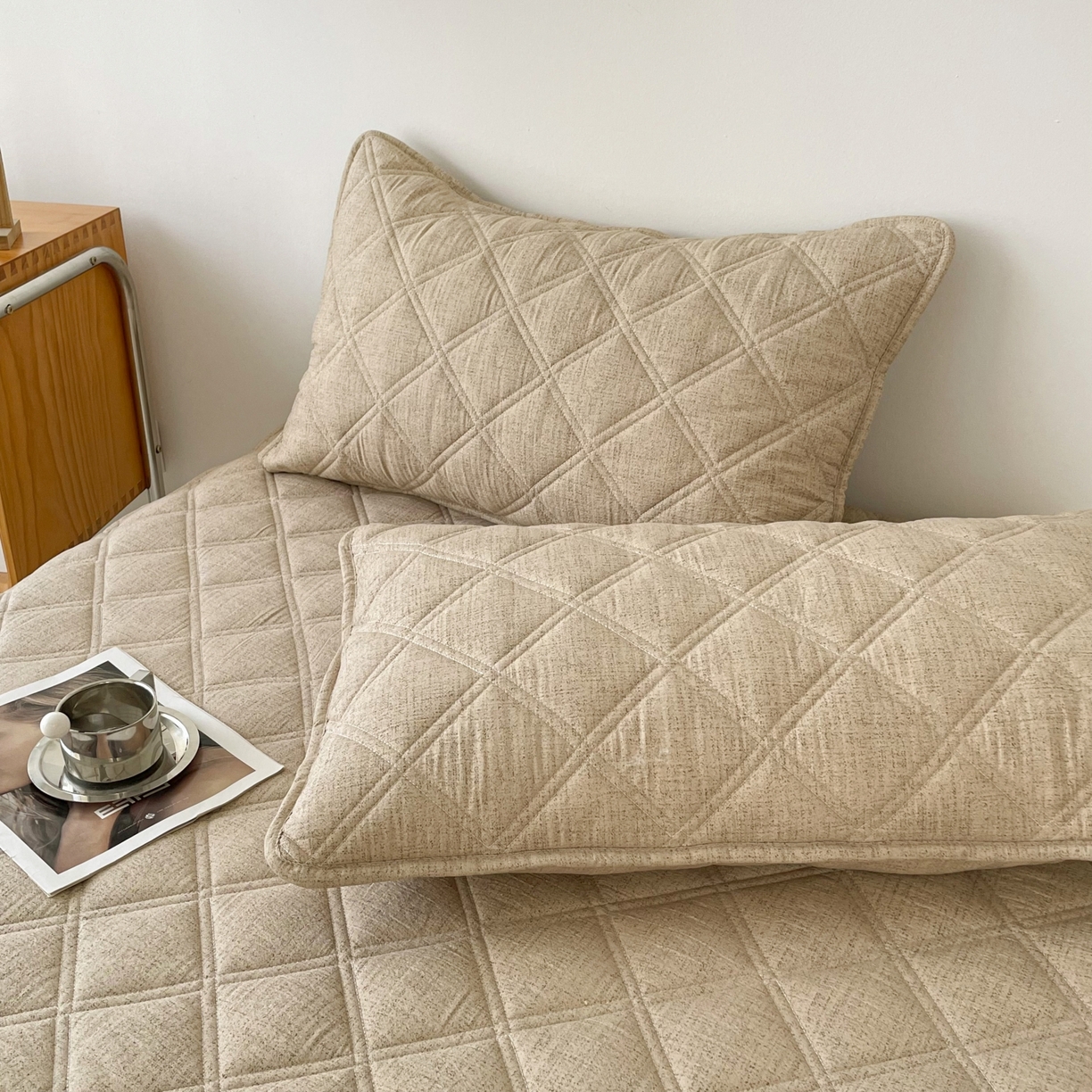 91家纺网 家纺一手货源 找家纺 （总）豪选家纺 2025新款仿亚麻夹棉棉花床笠