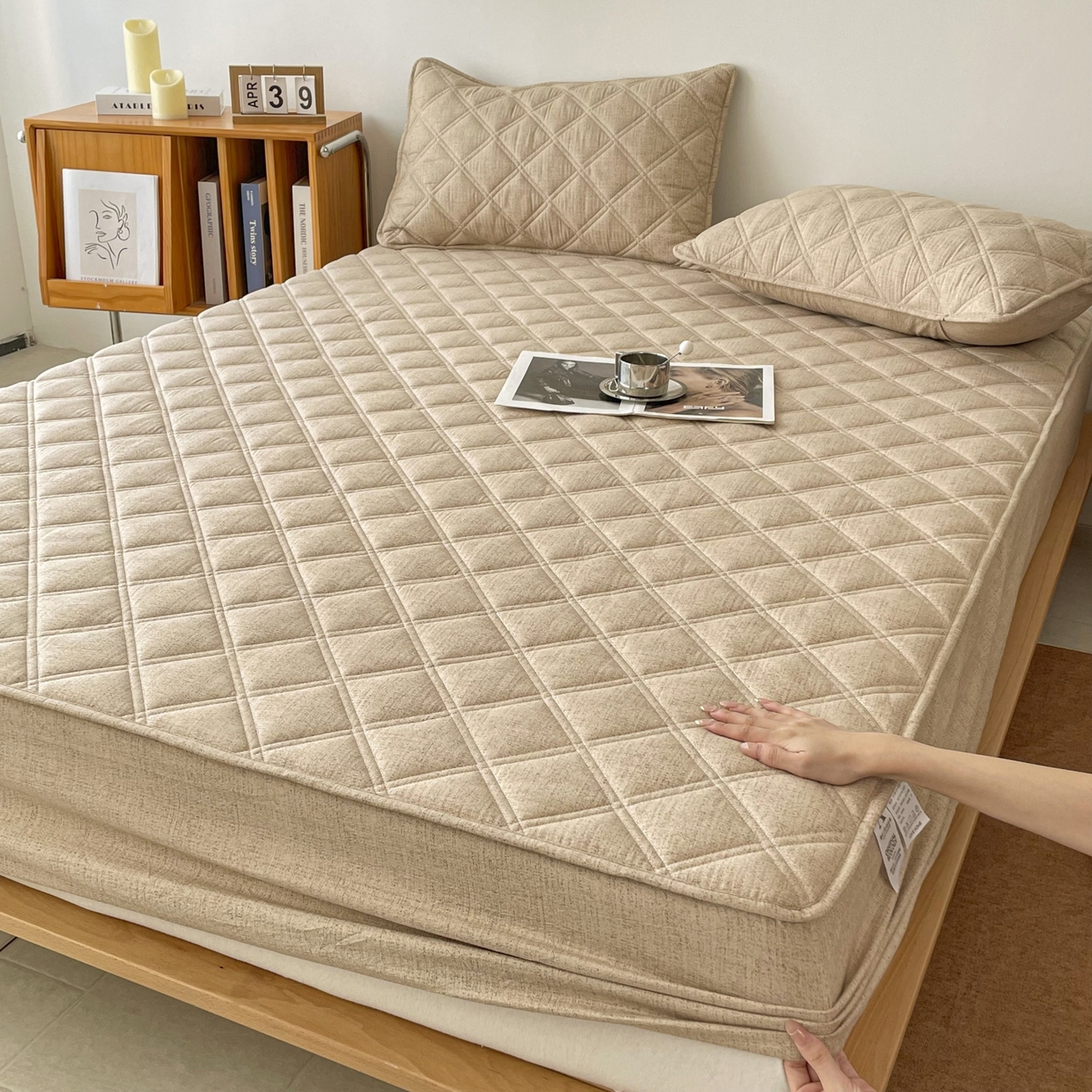 91家纺网 家纺一手货源 找家纺 （总）豪选家纺 2025新款仿亚麻夹棉棉花床笠