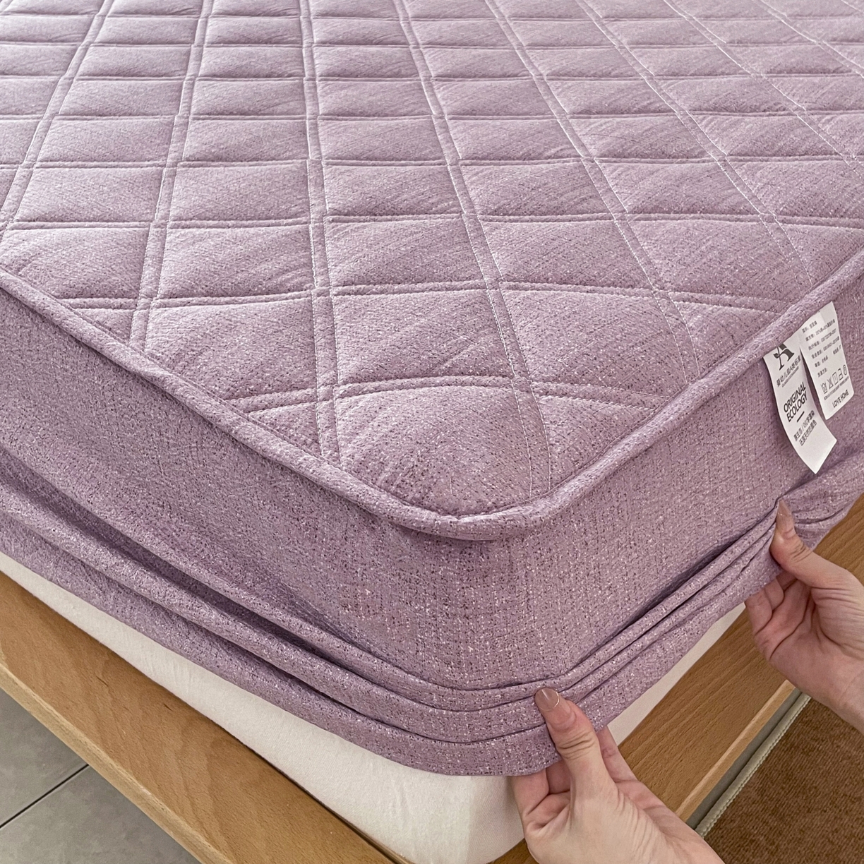 91家纺网 家纺一手货源 找家纺 豪选家纺 2025新款仿亚麻夹棉棉花床笠 木槿紫