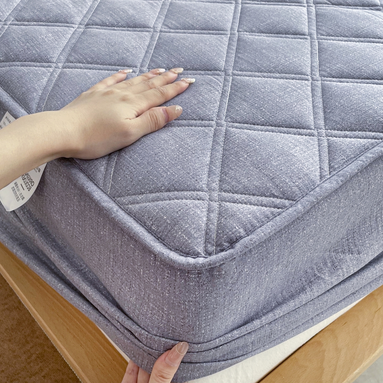 91家纺网 家纺一手货源 找家纺 豪选家纺 2025新款仿亚麻夹棉棉花床笠 暮云灰