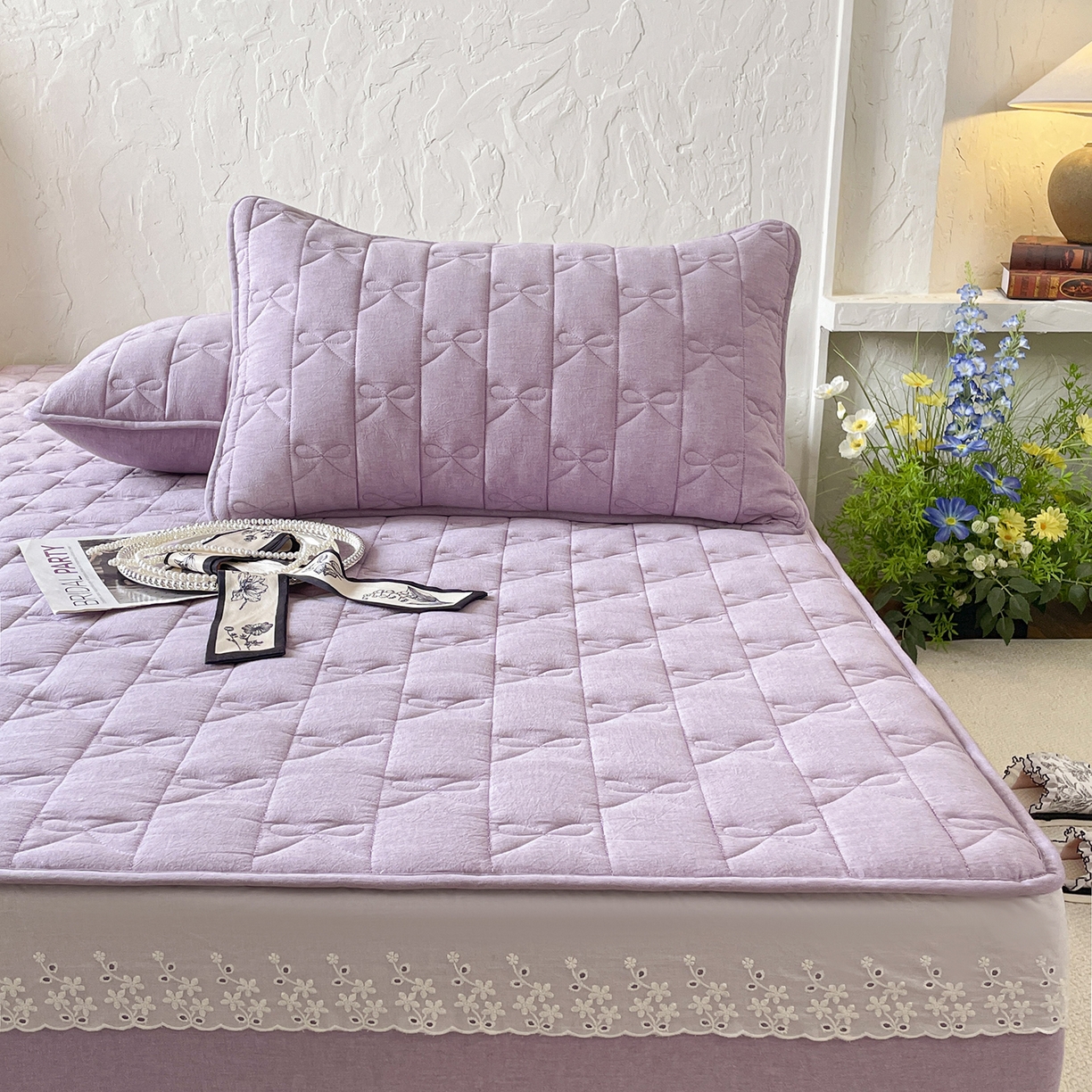 91家纺网 家纺一手货源 找家纺 豪选家纺 2025新款纯棉花边夹棉棉花床笠 花边床笠-紫韵幽梦