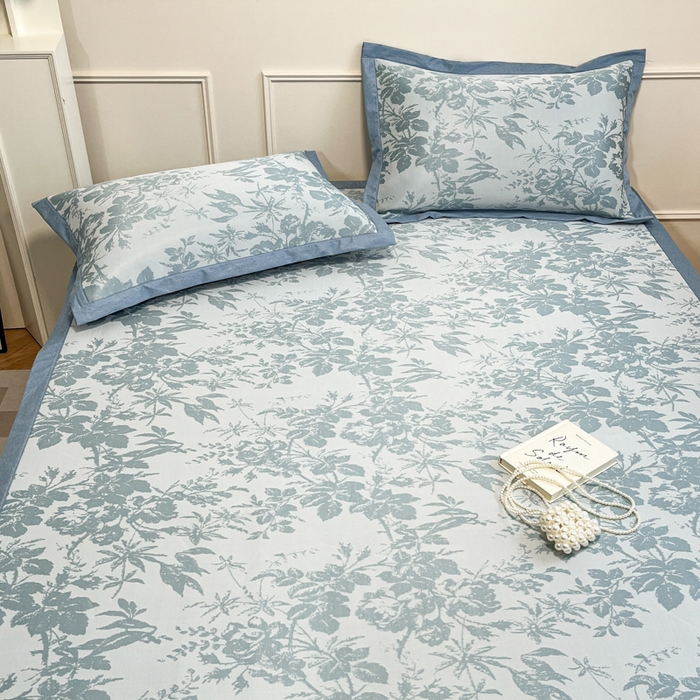 91家纺网 家纺一手货源 找家纺 宜代光年 2025新款冷凝丝可水洗提花凉感席 凉感繁花-蓝