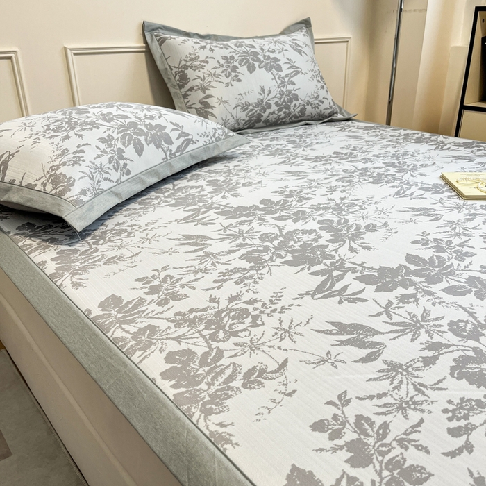 91家纺网 家纺一手货源 找家纺 宜代光年 2025新款冷凝丝可水洗提花凉感席 凉感繁花-灰