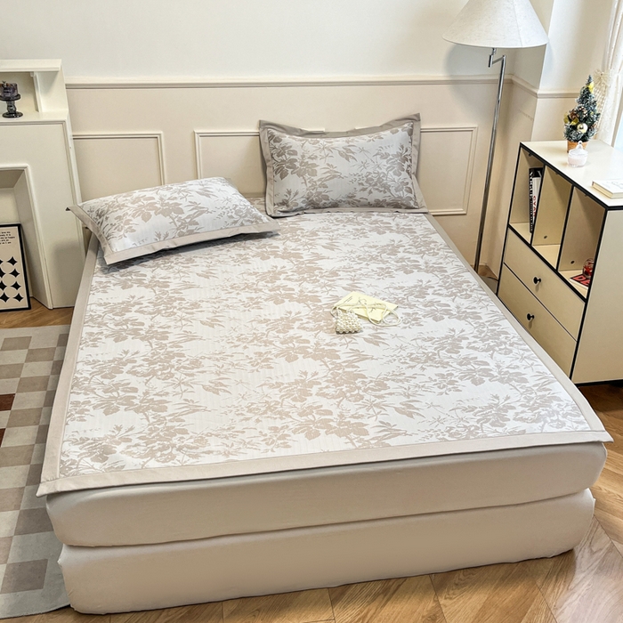 91家纺网 家纺一手货源 找家纺 宜代光年 2025新款冷凝丝可水洗提花凉感席 凉感繁花-咖