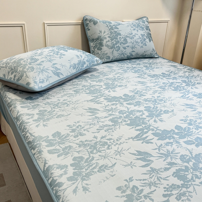 91家纺网 家纺一手货源 找家纺 宜代光年 2025新款冷凝丝可水洗提花凉感席 床笠-凉感繁花-蓝