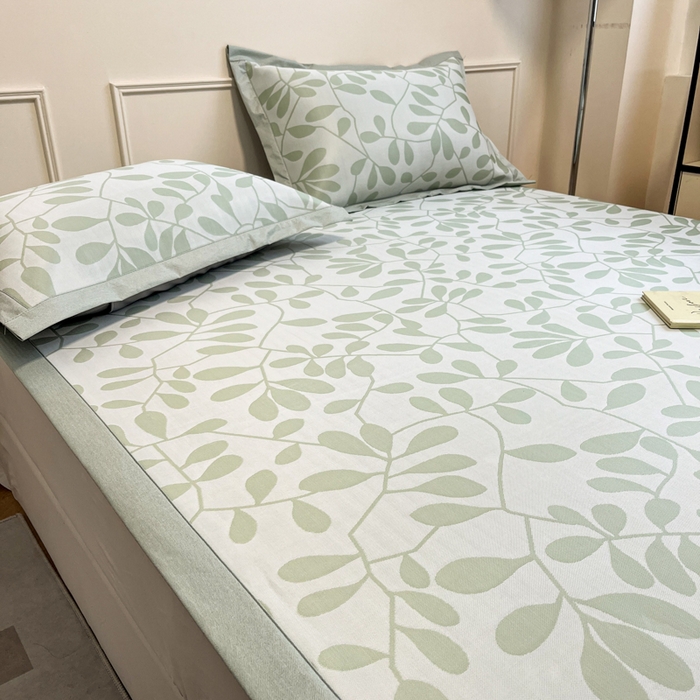 91家纺网 家纺一手货源 找家纺 宜代光年 2025新款冷凝丝可水洗提花凉感席 凉感叶繁-绿