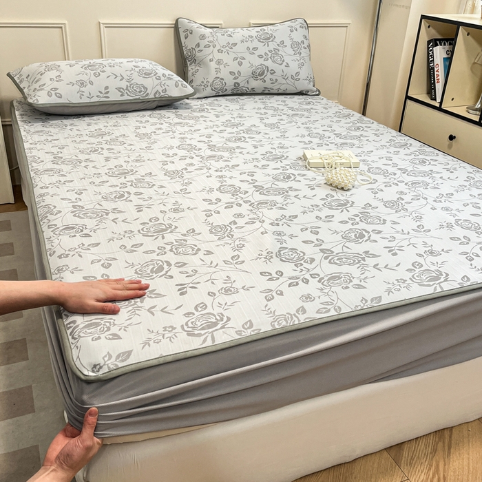 91家纺网 家纺一手货源 找家纺 宜代光年 2025新款冷凝丝可水洗提花凉感席 床笠-凉感陌上花开-灰