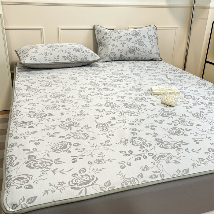 91家纺网 家纺一手货源 找家纺 宜代光年 2025新款冷凝丝可水洗提花凉感席 床笠-凉感陌上花开-灰