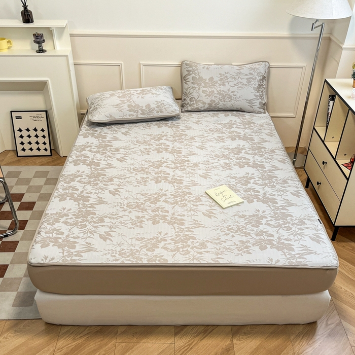 91家纺网 家纺一手货源 找家纺 宜代光年 2025新款冷凝丝可水洗提花凉感席 床笠-凉感繁花-咖