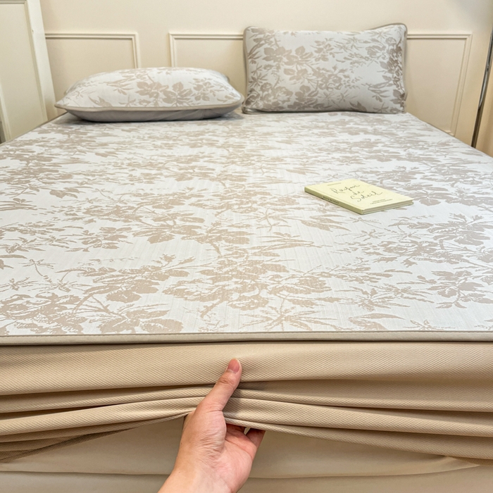 91家纺网 家纺一手货源 找家纺 宜代光年 2025新款冷凝丝可水洗提花凉感席 床笠-凉感繁花-咖