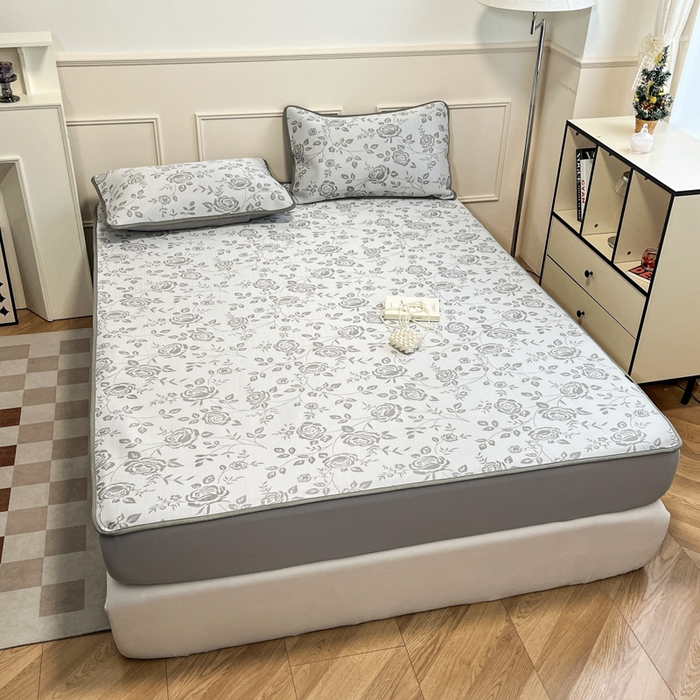 91家纺网 家纺一手货源 找家纺 宜代光年 2025新款冷凝丝可水洗提花凉感席 床笠-凉感陌上花开-灰