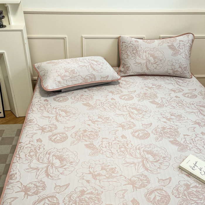 91家纺网 家纺一手货源 找家纺 宜代光年 2025新款冷凝丝可水洗提花凉感席 床笠-凉感牡丹-粉