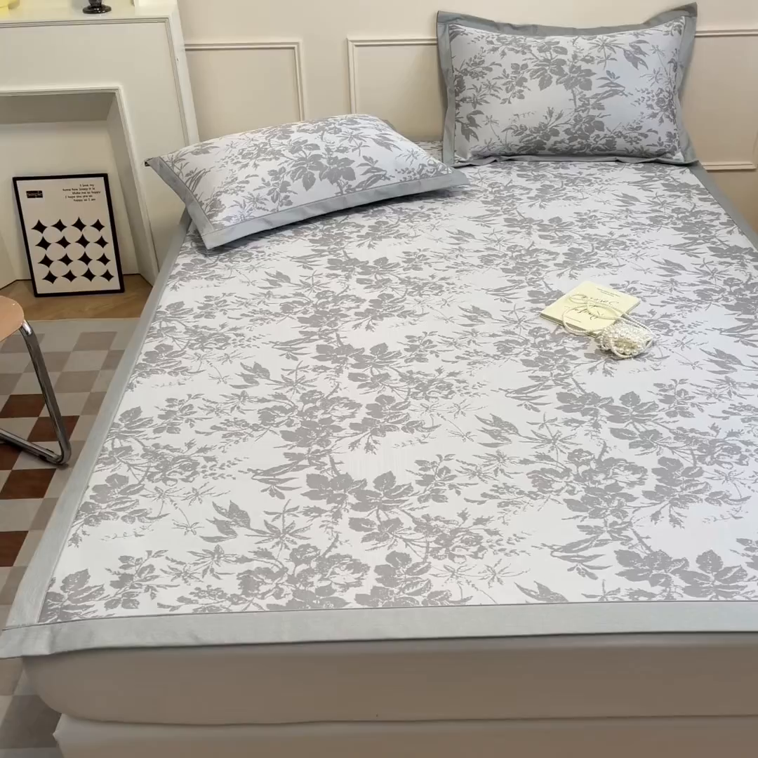 91家纺网 家纺一手货源 找家纺 宜代光年 2025新款冷凝丝可水洗提花凉感席 凉感繁花-灰