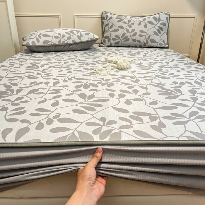 91家纺网 家纺一手货源 找家纺 宜代光年 2025新款冷凝丝可水洗提花凉感席 床笠-凉感叶繁-灰