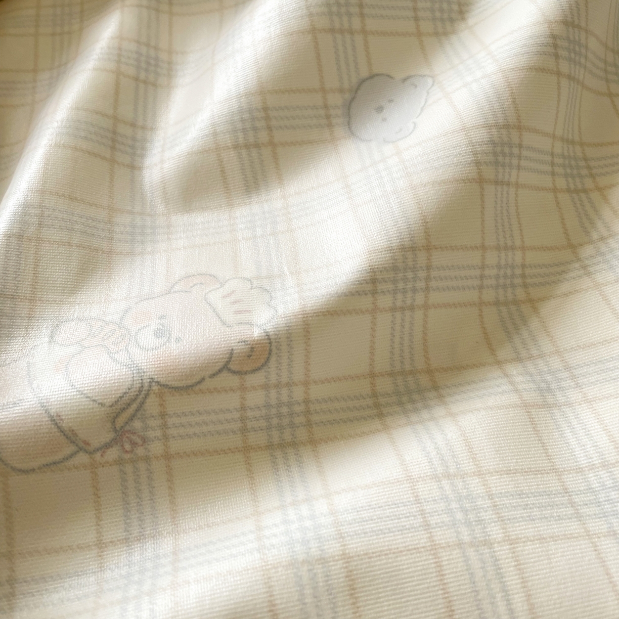 91家纺网 家纺一手货源 找家纺 豪选家纺 2025新款双层纱单层印花床笠 萌动可爱熊