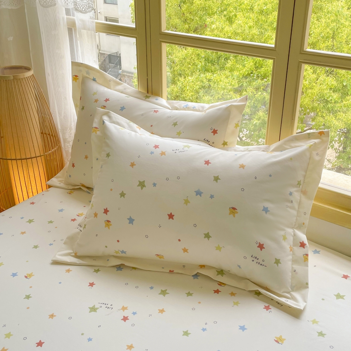 91家纺网 家纺一手货源 找家纺 豪选家纺 2025新款双层纱单层印花床笠 星趣小萌友